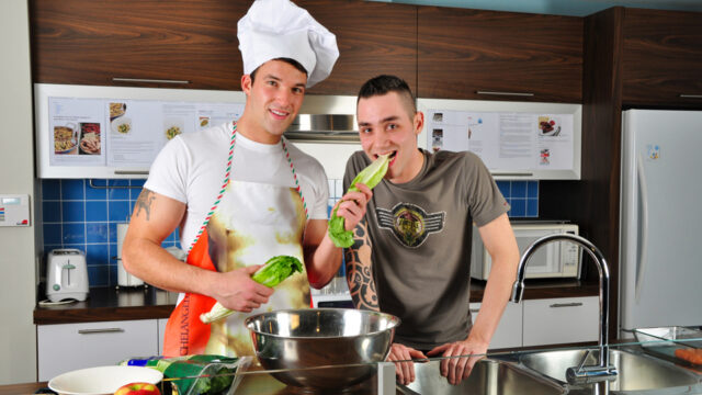 On The Set – Trystan Bull – Johan LaPointe